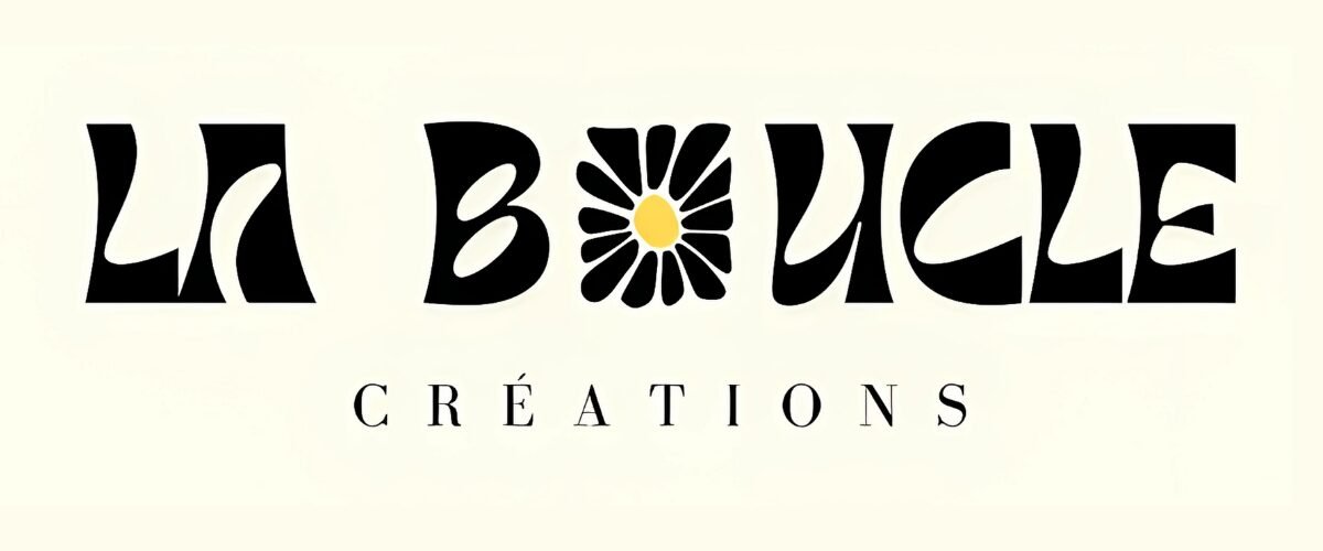 Logo de La Boucle avec texte stylisé et fleur en "O", Créations en lettres majuscules.